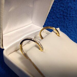 14K gold w/ CZ 2cm hoop earrings french lock from AAFES EUC